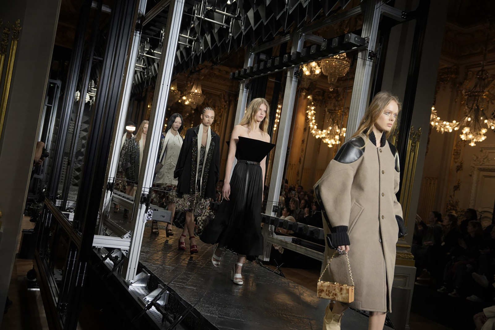 5 Things To Know About Louis Vuitton’s Modern French FW23 Show | Gallery