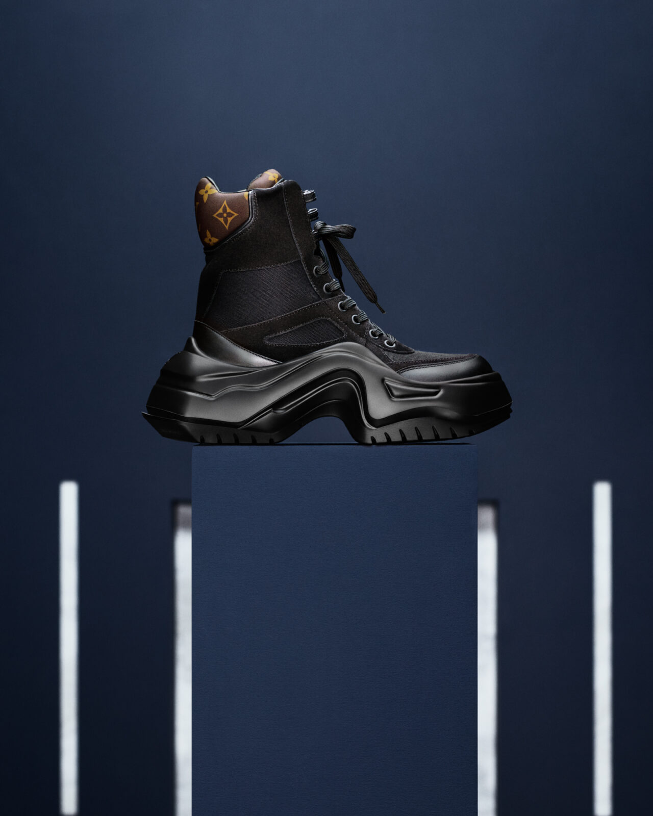 archlight sneaker boot