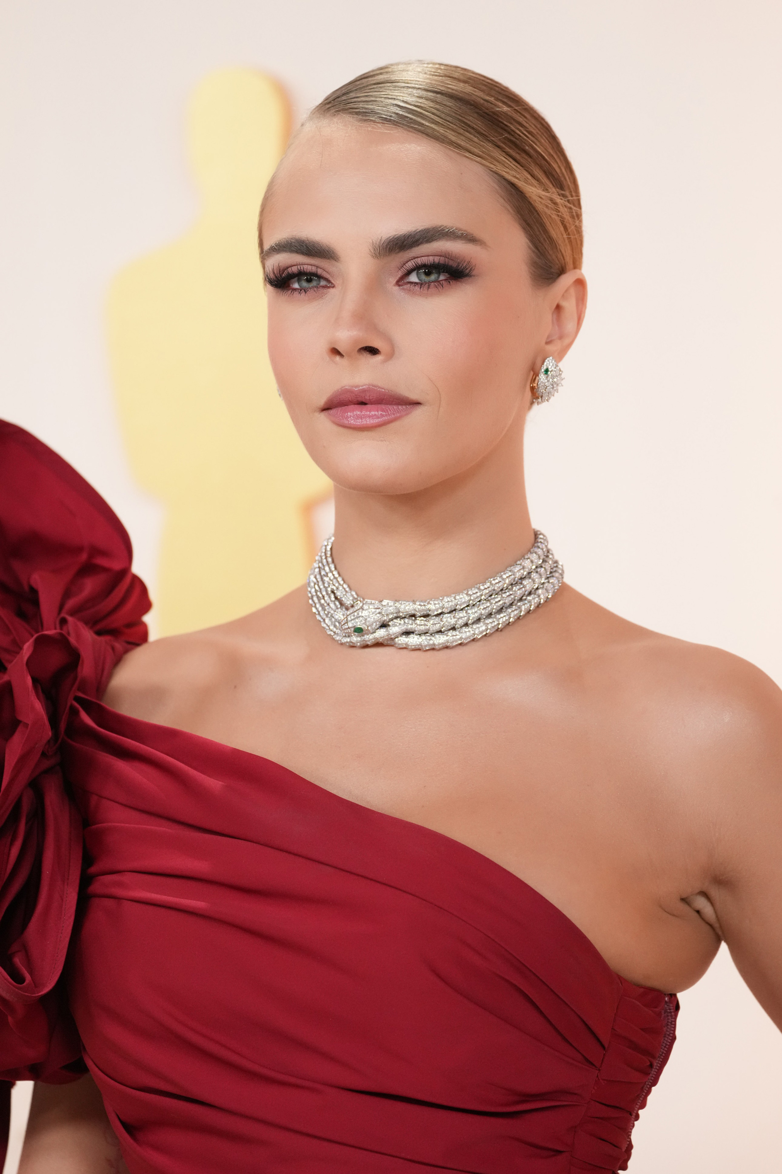 The Best Maximalist Jewelry At The 2023 Oscars Gallery