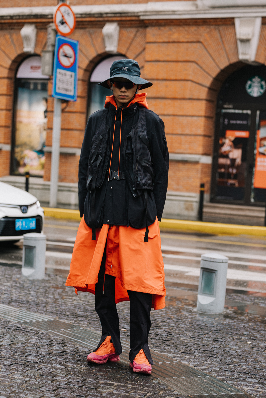 The Best Street Style Photos From the Fall 2023 Shows in Shanghai | Gallery