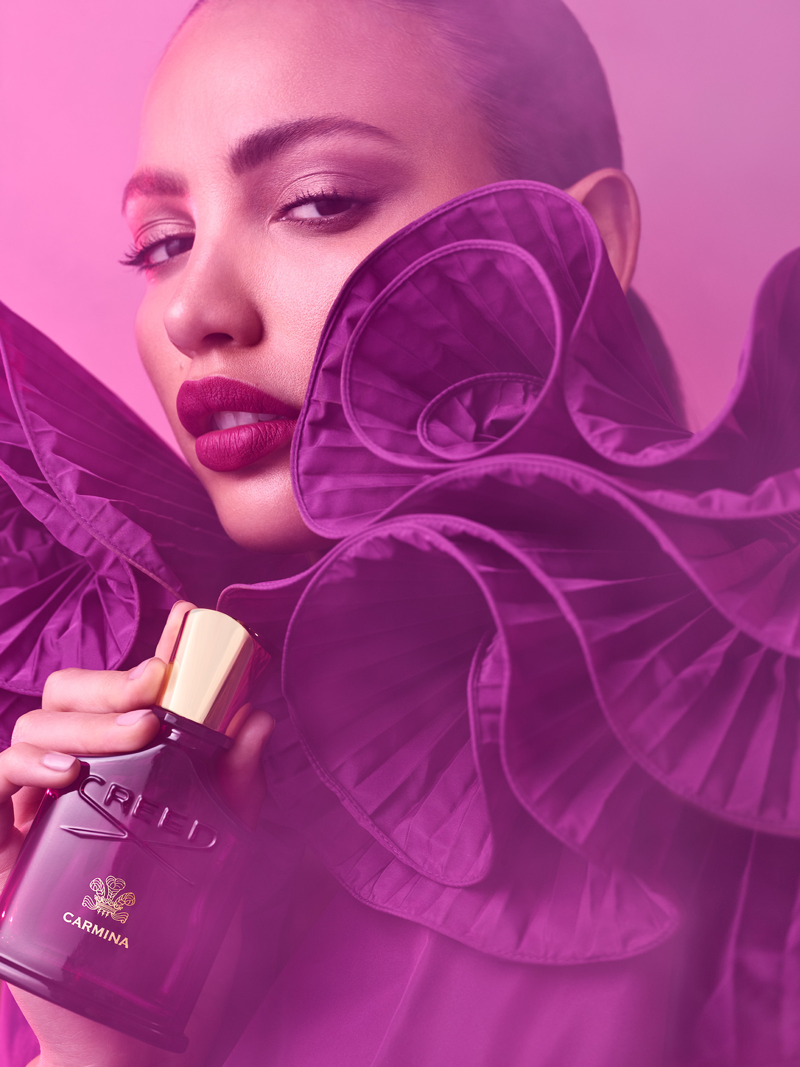 10_-GIRL_CLOSEUPS_FABRIC_BACKDROP_198_V2a-rgb copy | Vogue Philippines