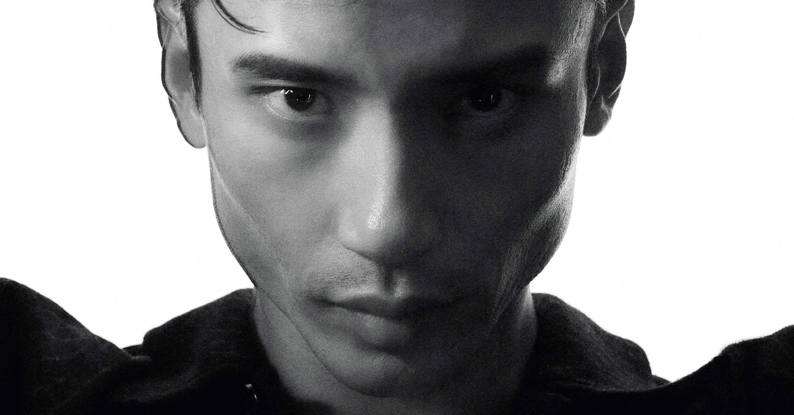 Manny Jacinto Is Facing the Strange